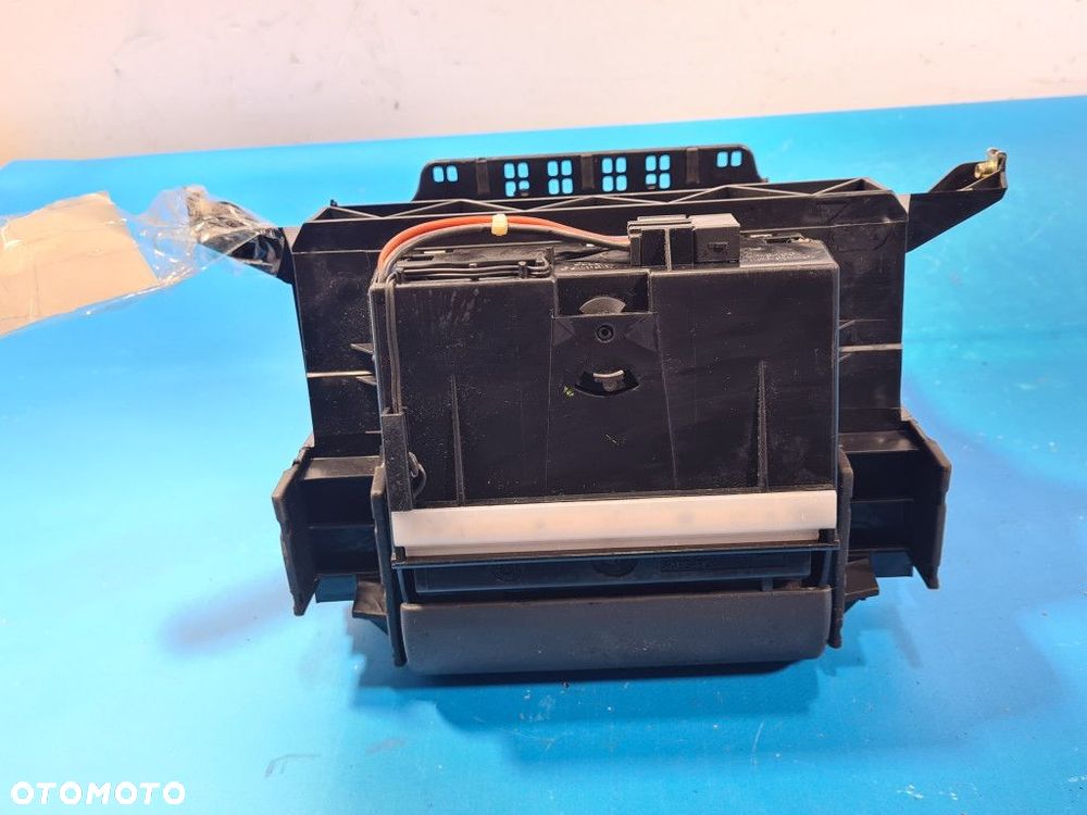 AUDI A3 8L LIFT RAMKA RADIA - 8