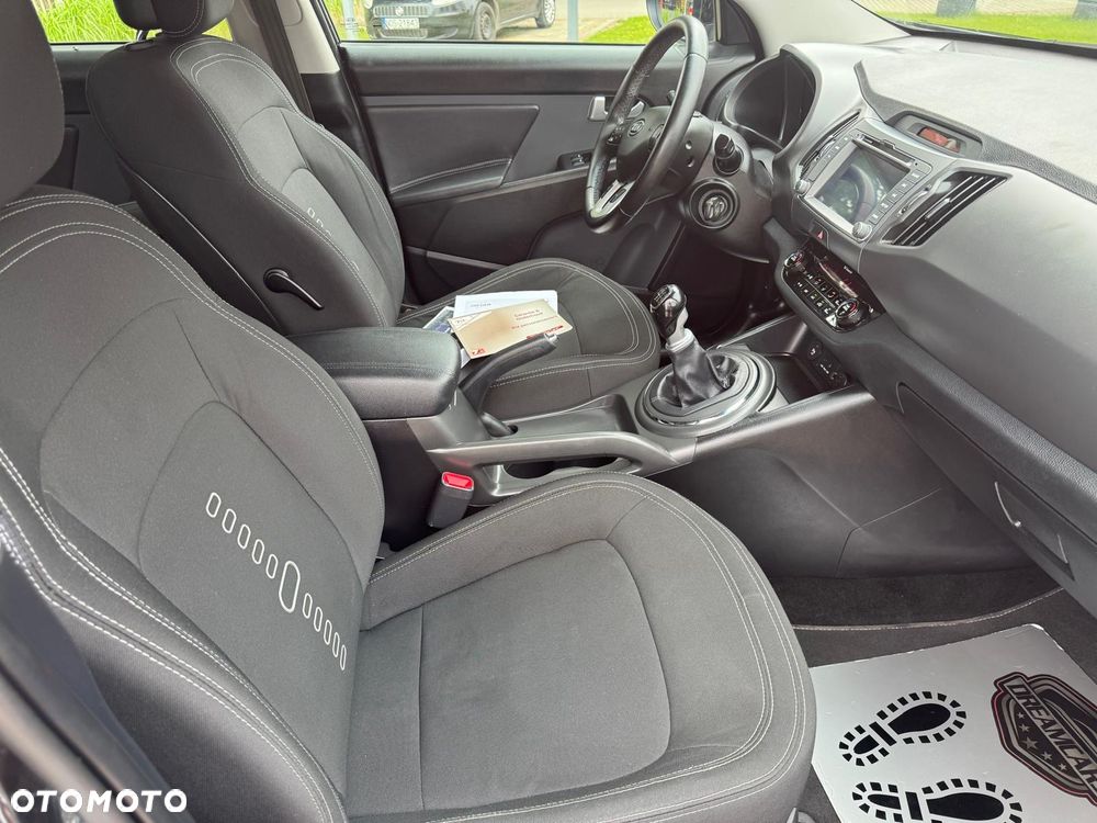 Kia Sportage - 16