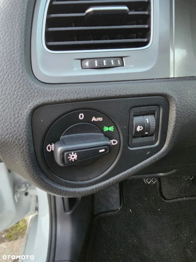 Volkswagen Golf VII 1.2 TSI BMT Trendline - 24