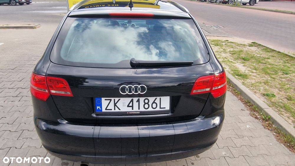Audi A3 Sportback 1.6 TDI DPF Ambition - 3