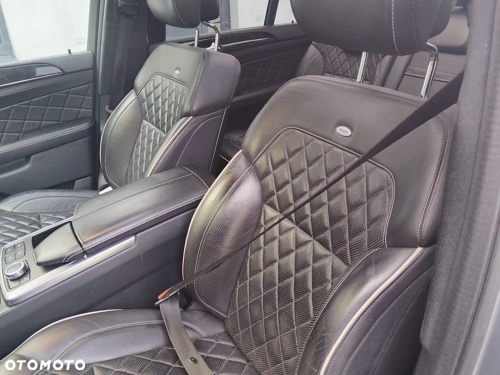 Mercedes-Benz GL 350 BlueTec 4-Matic - 8