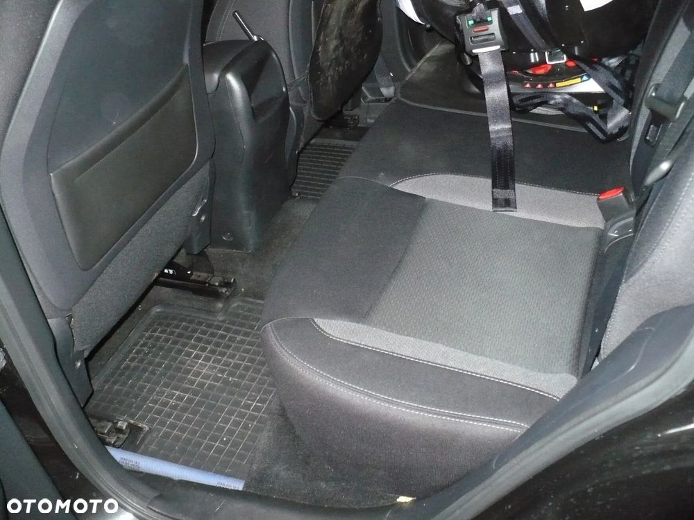 Nissan Qashqai 1.5 dCi Tekna - 10