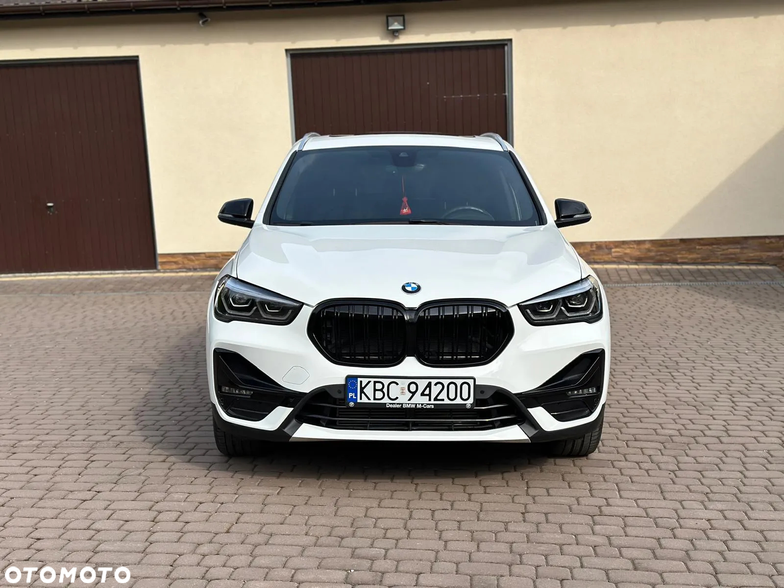 BMW X1 - 11
