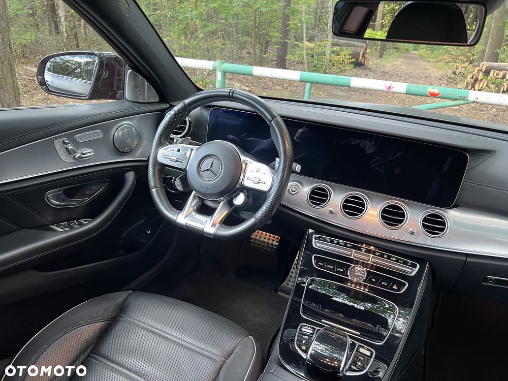 Mercedes-Benz Klasa E AMG 63 S 4-Matic+ - 14