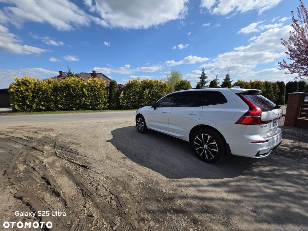 Volvo XC 60 B6 B AWD Momentum Pro - 16