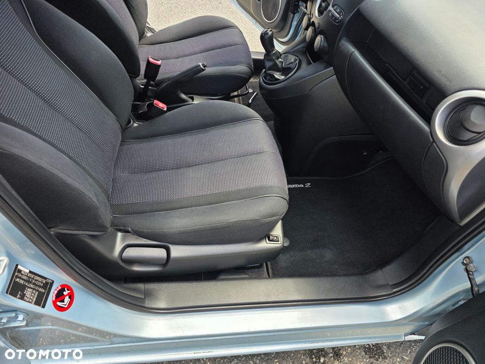 Mazda 2 1.3 Exclusive+ - 5
