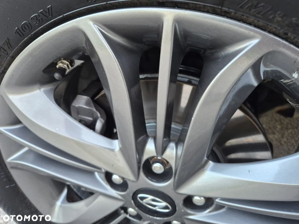 Hyundai ix35 2.0 2WD Trend - 25