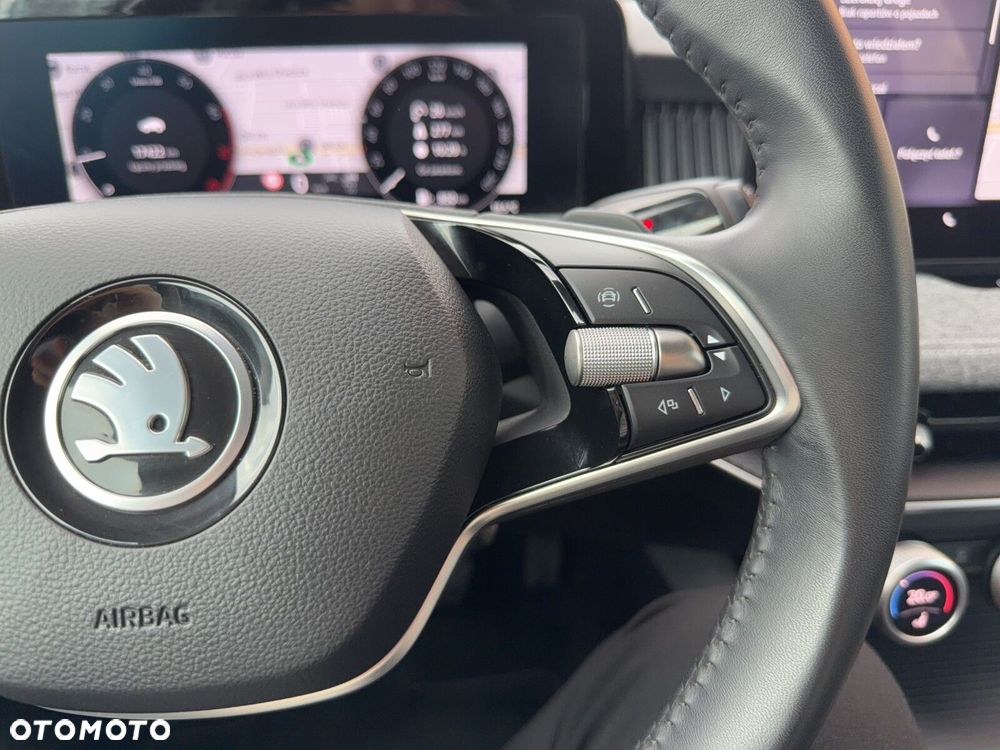 Skoda Superb 1.5 TSI mHEV Selection DSG - 19
