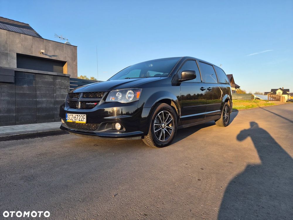 Dodge Grand Caravan 3.6 R/T - 2