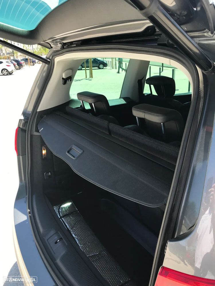 VW Sharan 2.0 TDI Highline DSG - 8