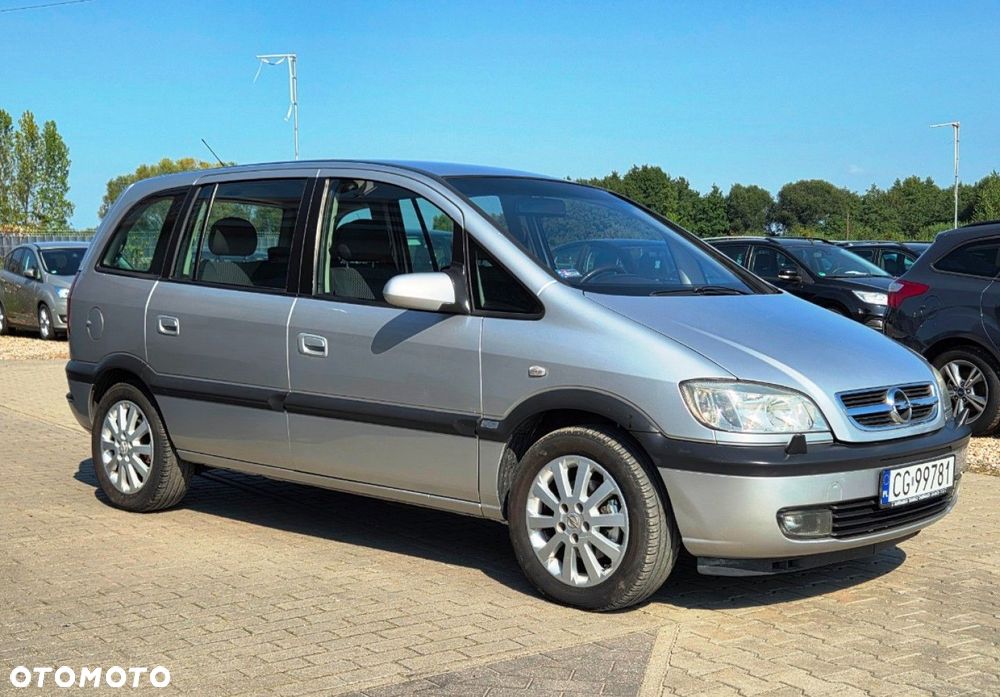 Opel Zafira - 19