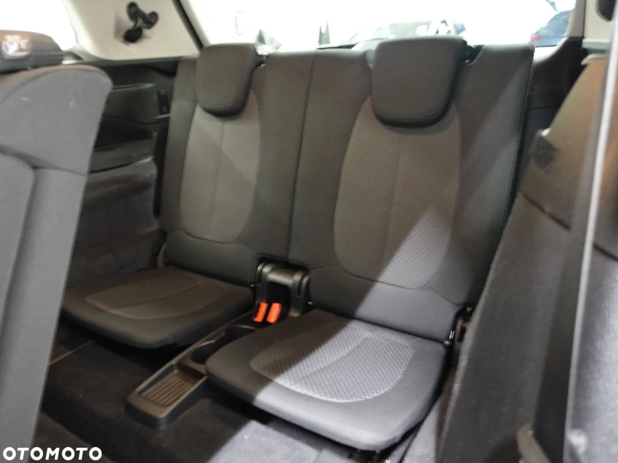 BMW Seria 2 218d Gran Tourer Advantage - 25
