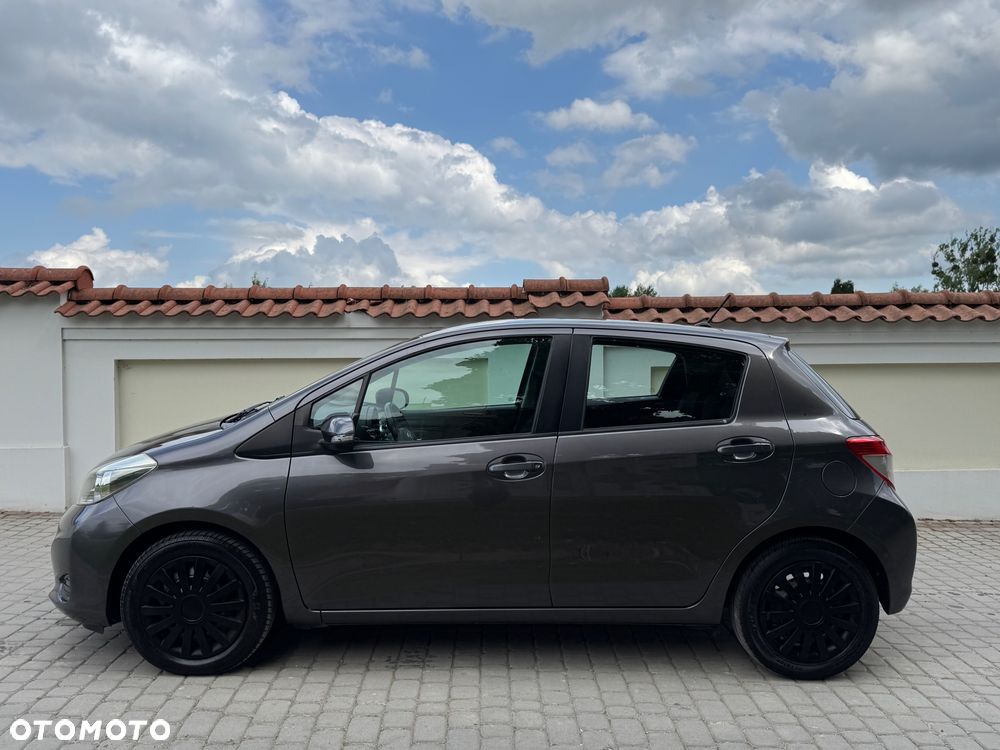 Toyota Yaris - 13