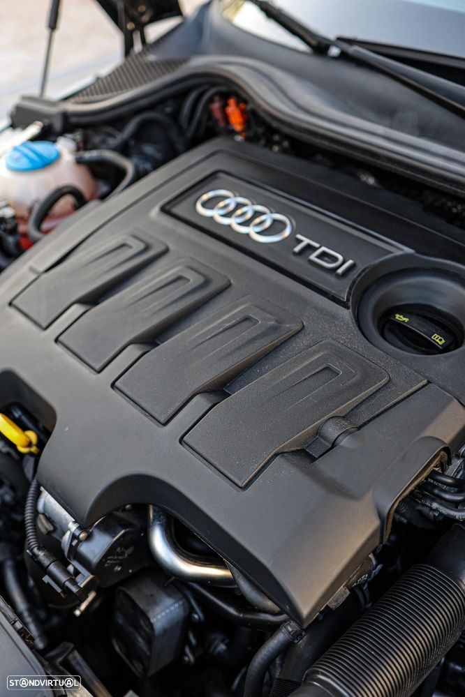 Audi A1 Sportback 1.6 TDI S-line - 22