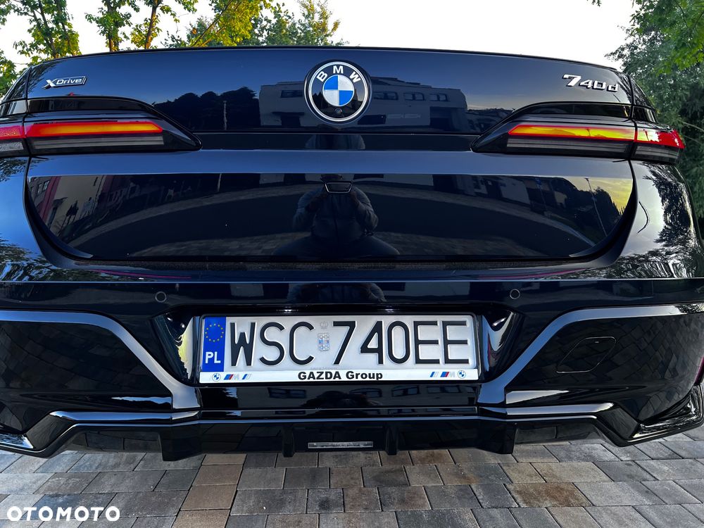 BMW Seria 7 740d xDrive - 9