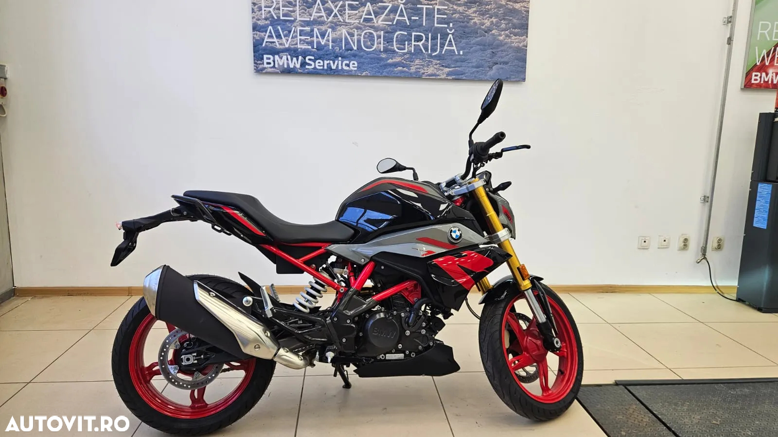 BMW G310R - 2