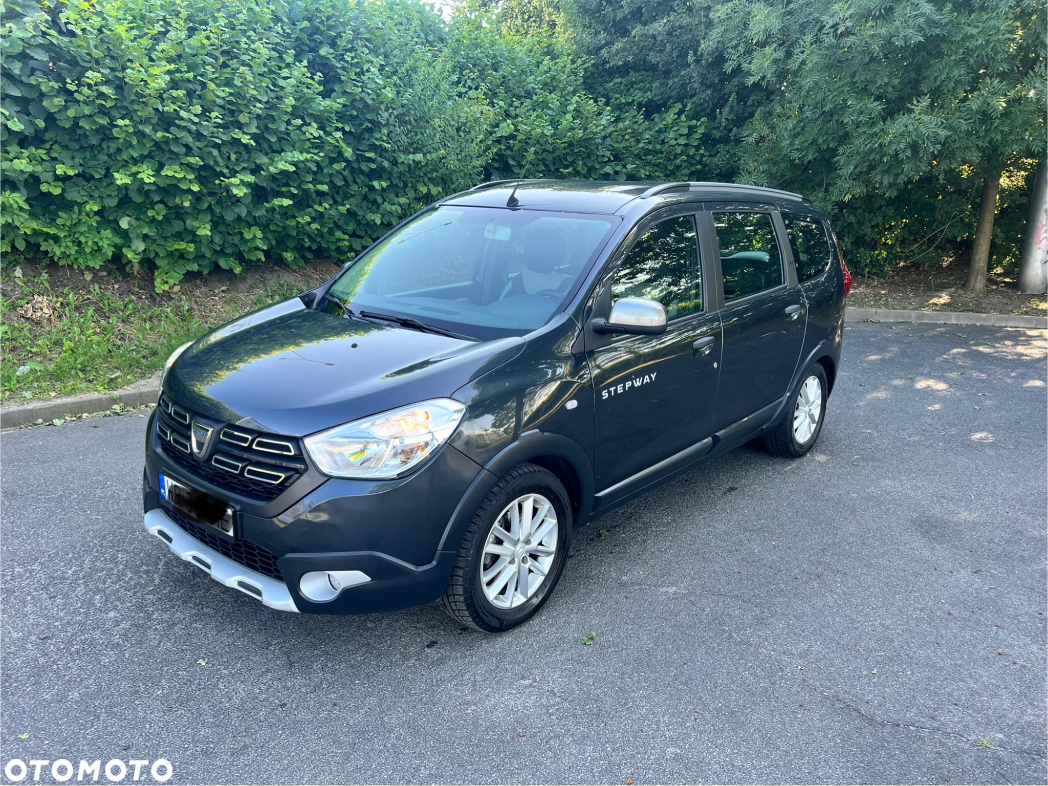 Dacia Lodgy 1.5 Blue dCi Stepway S&S EU6d - 3
