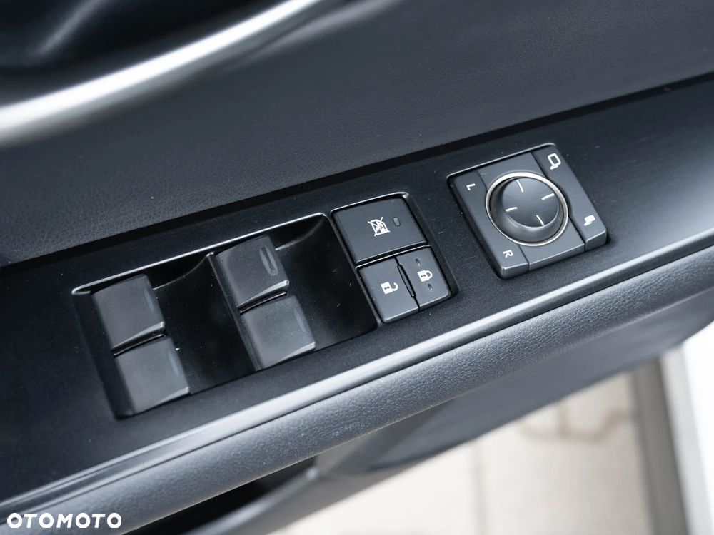 Lexus UX 250h Prestige 2WD - 39