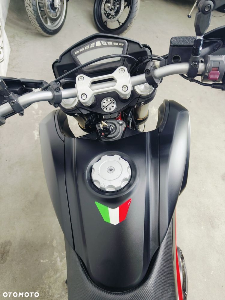 Ducati Hypermotard - 14
