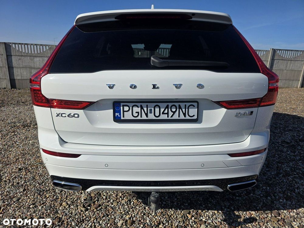 Volvo XC 60 D4 SCR AWD R-Design - 2