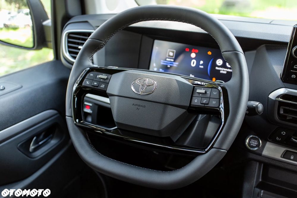 Toyota Proace Verso 2.2 D4-D Long Vip - 17