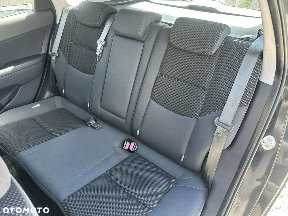 Hyundai i30 1.6 Comfort - 18