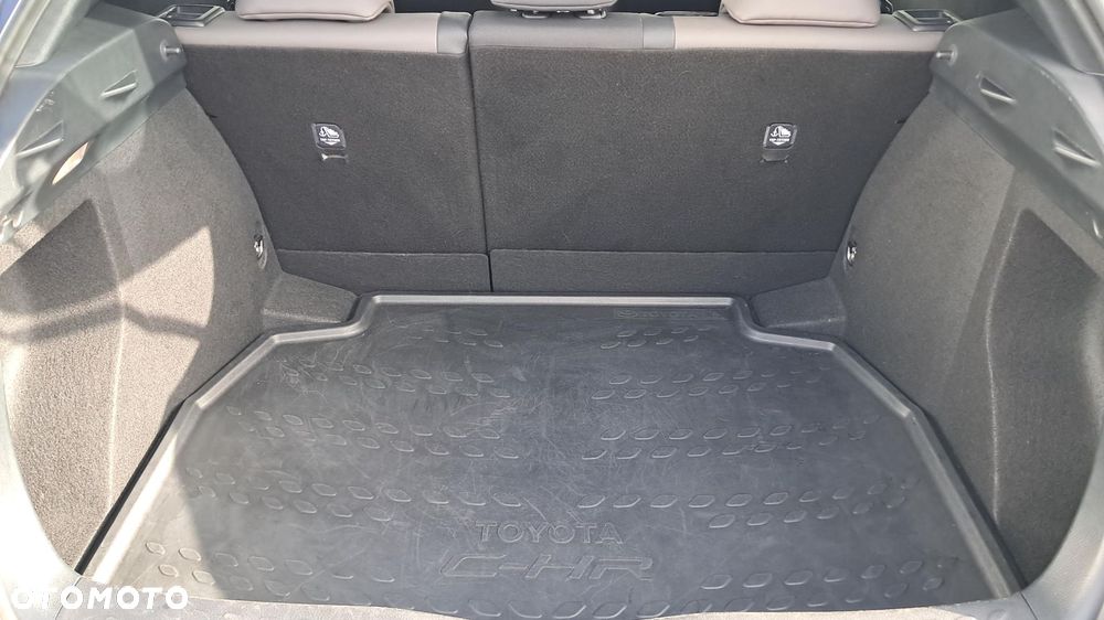 Toyota C-HR 1.8 Hybrid Executive - 11