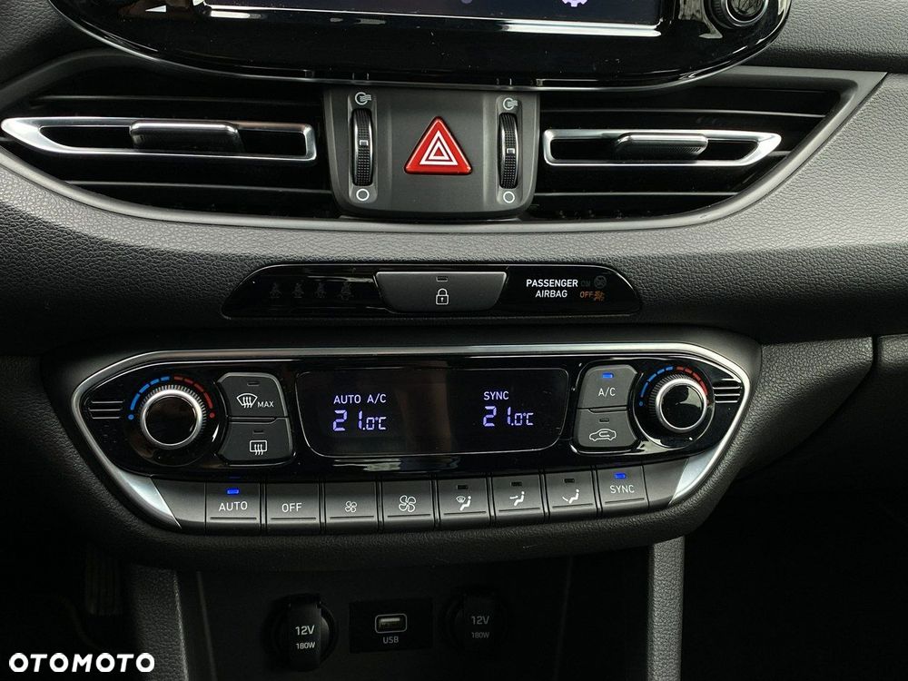 Hyundai i30 - 29