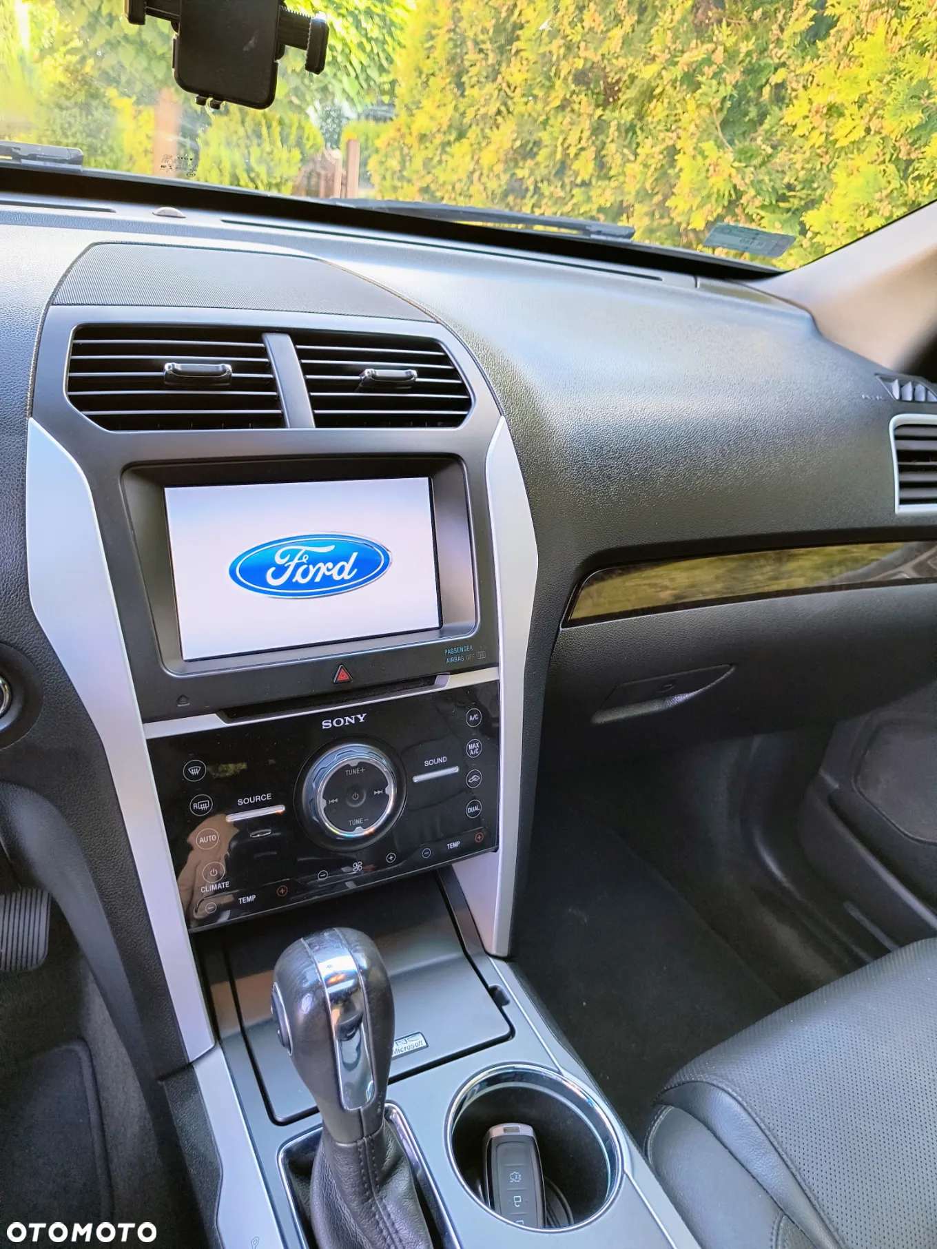 Ford Explorer - 9