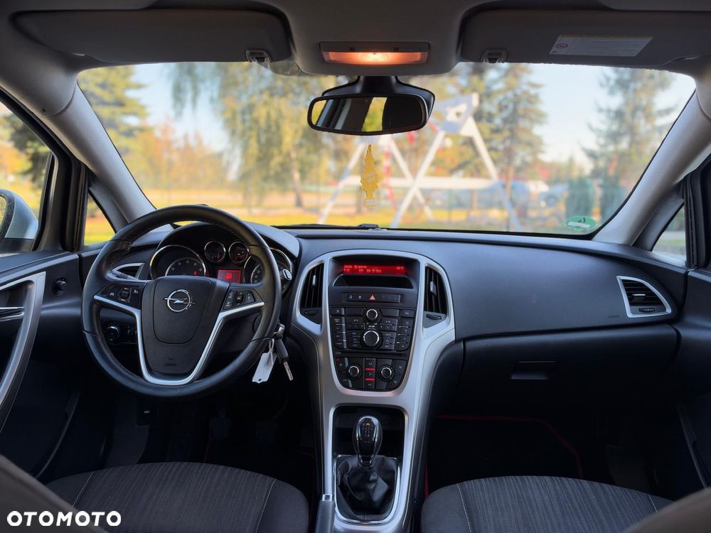 Opel Astra - 10