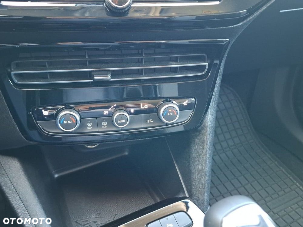 Opel Mokka 1.2 T Elegance S&S - 22