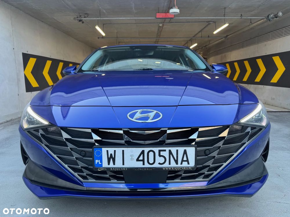 Hyundai Elantra 1.6 Executive CVT - 2