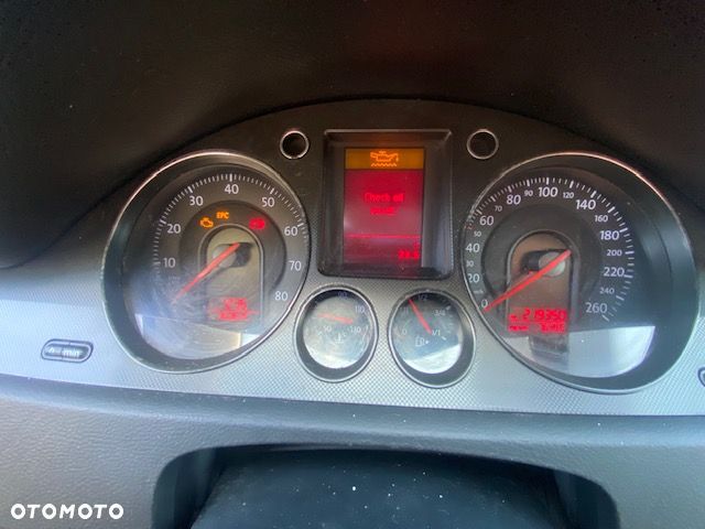 Volkswagen Passat - 5