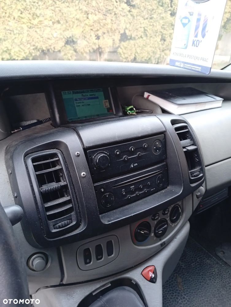 Renault Trafic - 4