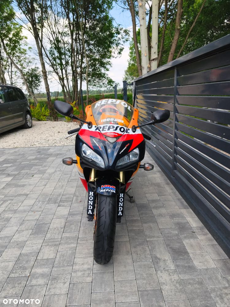 Honda CBR - 25