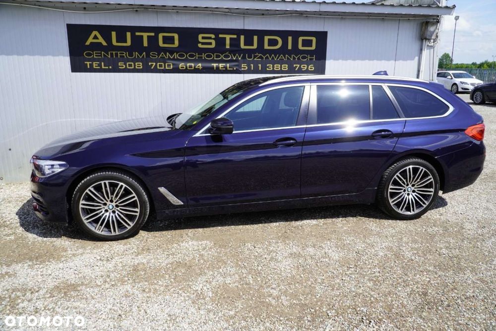 BMW Seria 5 520d Sport Line sport - 35