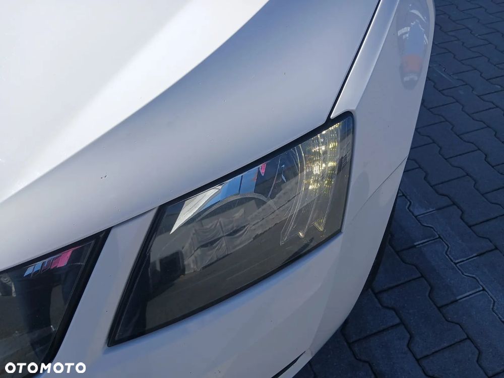 Skoda Octavia ver-1-6-tdi-ambition - 10
