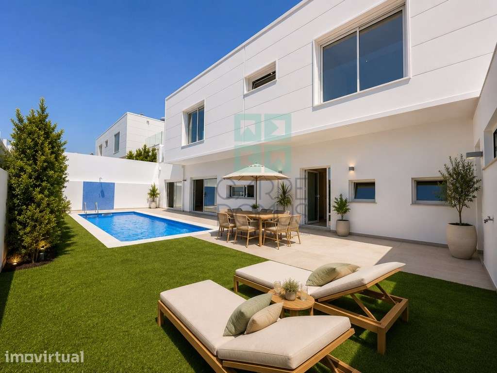 Moradia T4 com Piscina e Garagem Dupla perto do Centro de Tavira - Grande imagem: 2/31