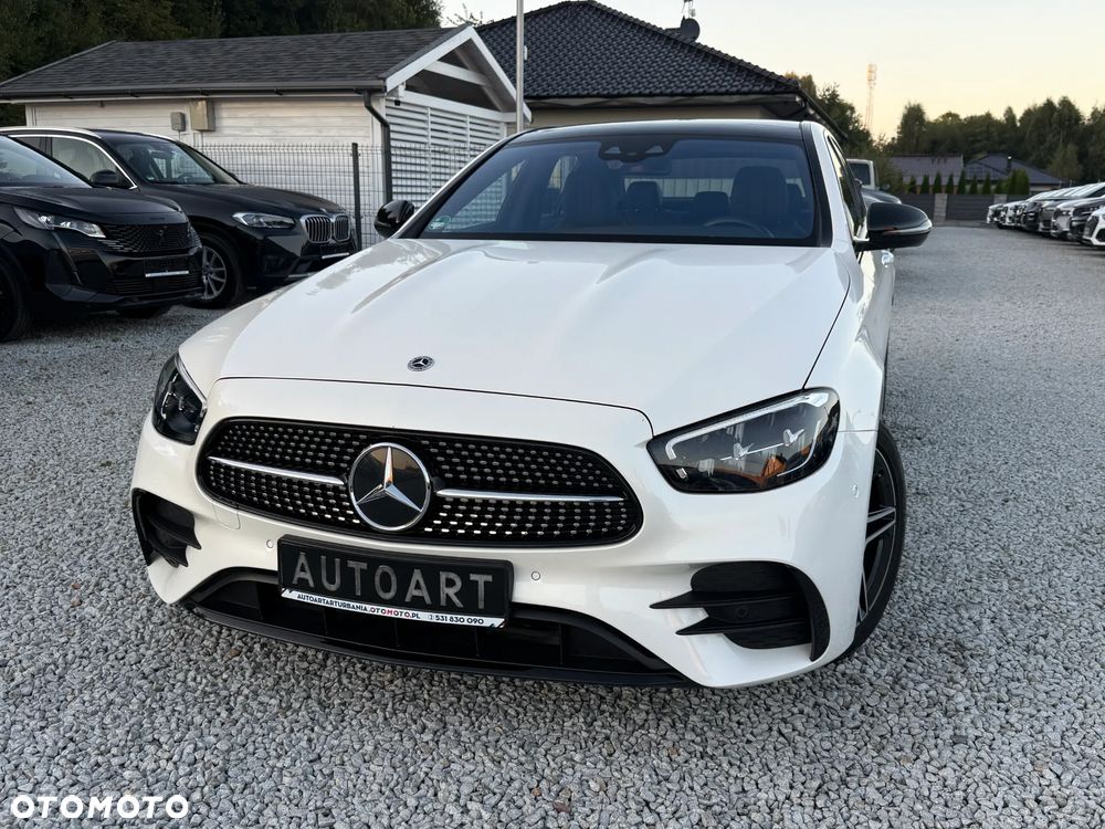 Mercedes-Benz Klasa E 220 d 4Matic 9G-TRONIC AMG Line - 3