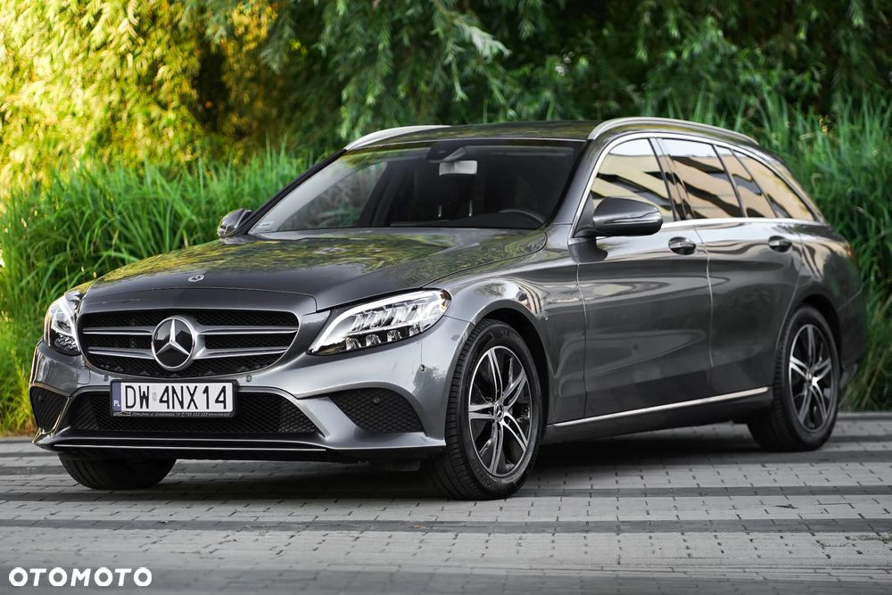 Mercedes-Benz Klasa C 200 d T 9G-TRONIC Avantgarde - 2