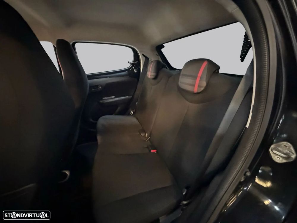 Peugeot 108 - 24
