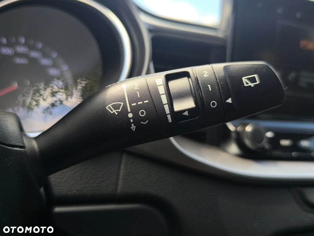 Kia Ceed 1.6 CRDi (48V Mild-Hybrid) Spirit - 15