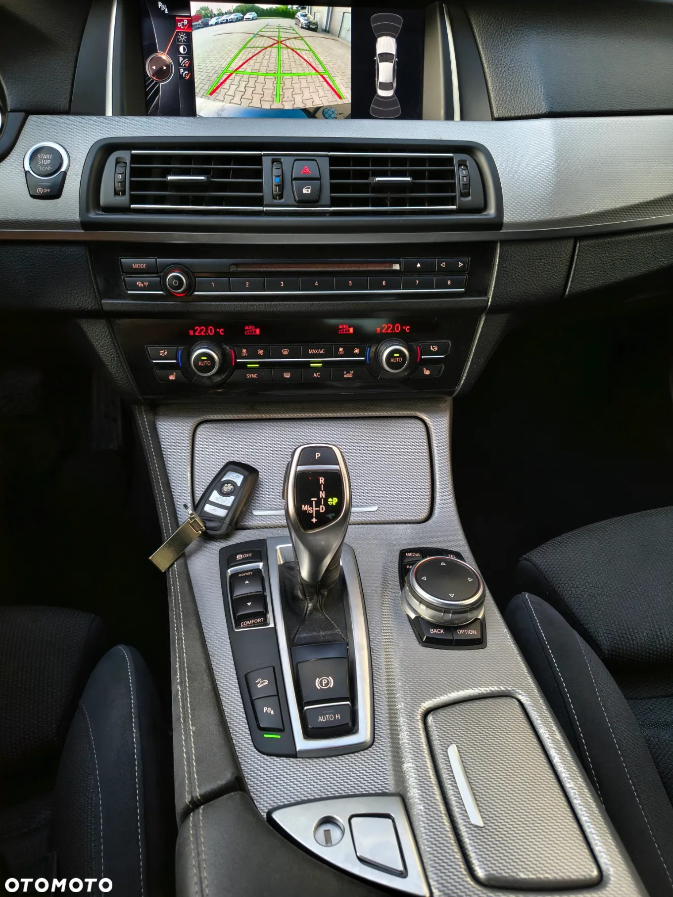 BMW Seria 5 525d xDrive - 9