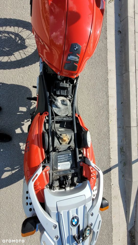BMW F - 18