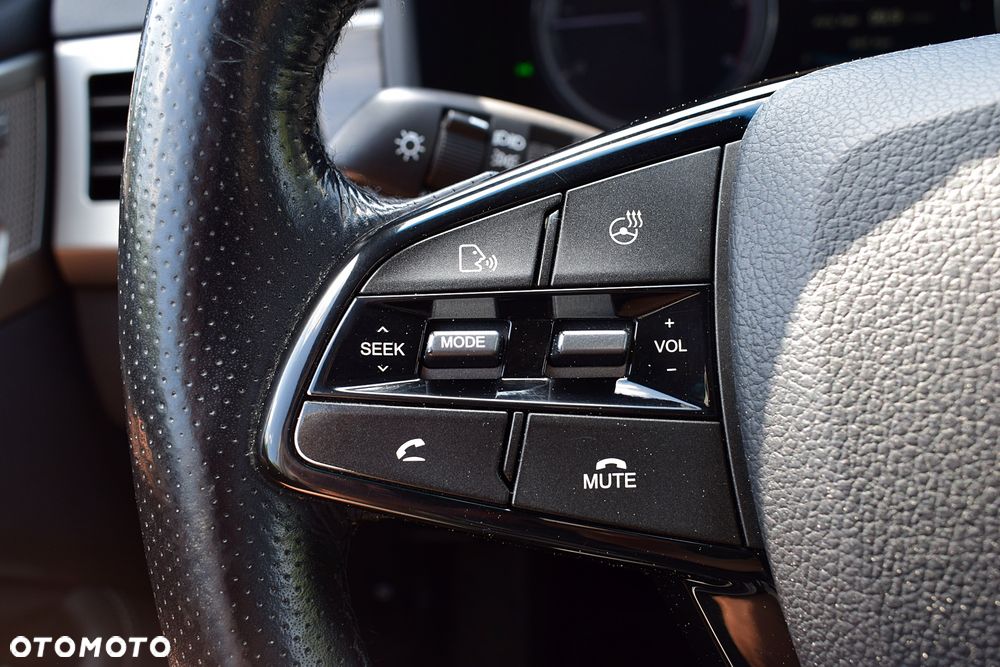 SsangYong/KGM Rexton - 10