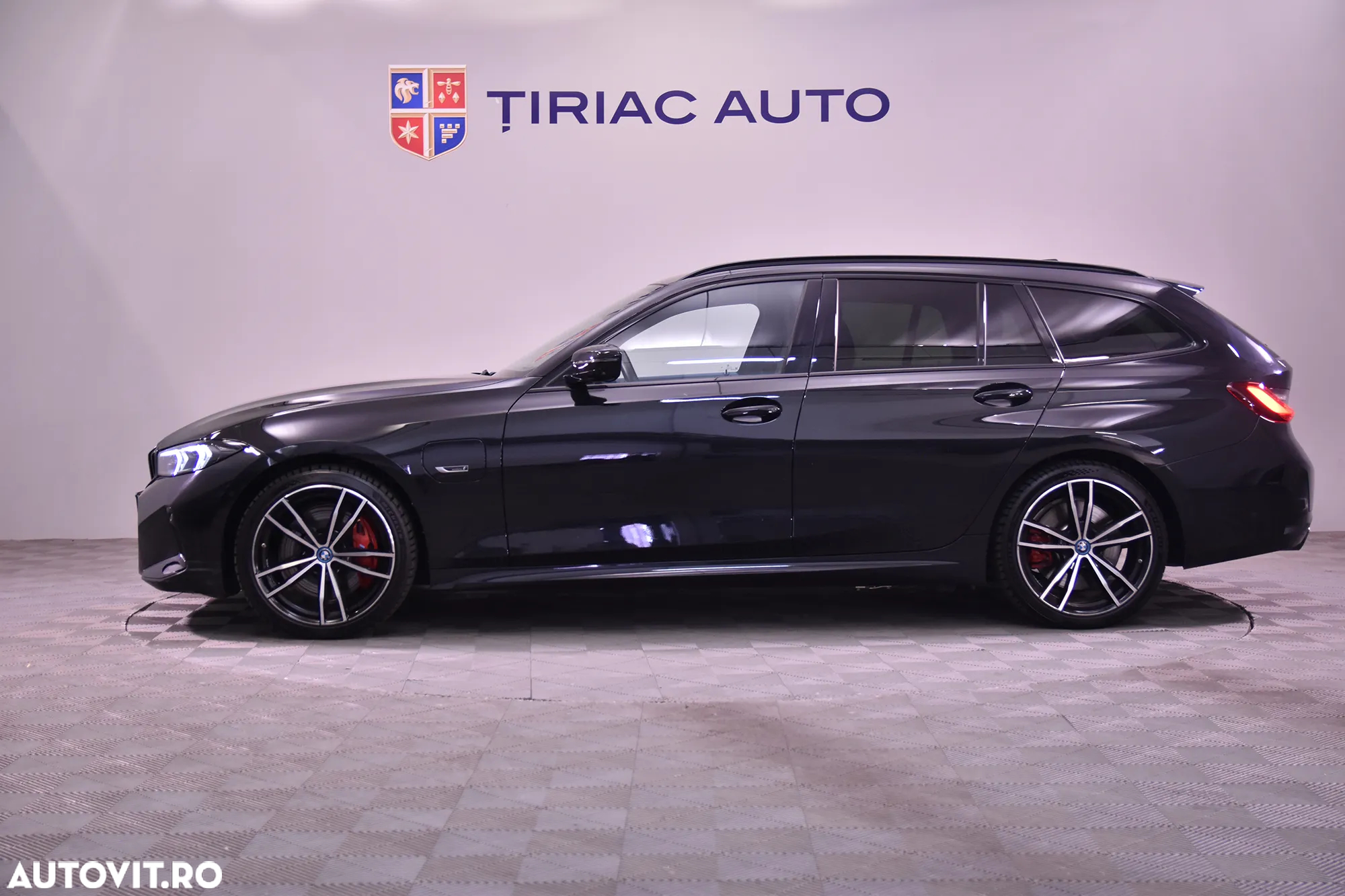 BMW Seria 3 320e Touring xDrive Aut. M Sport - 2