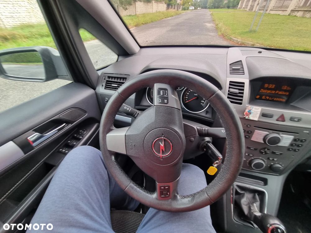 Opel Zafira 1.9 CDTI Cosmo - 20