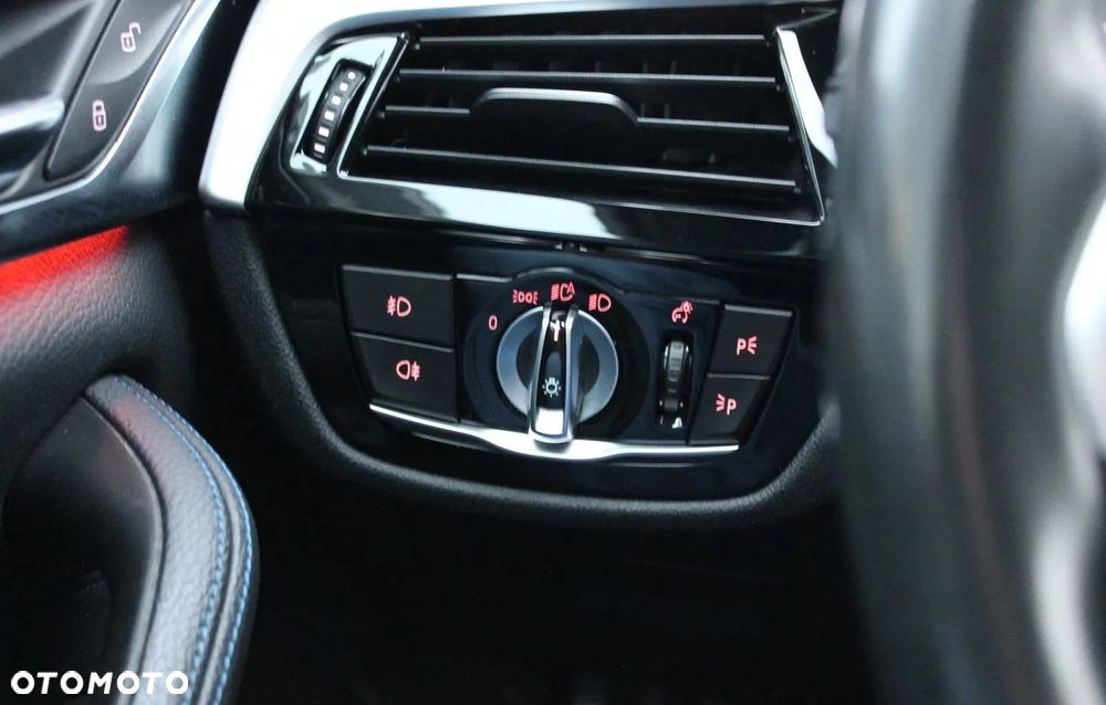 BMW Seria 5 520d xDrive M Sport sport - 13