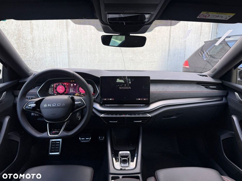 Skoda Octavia 2.0 TSI RS DSG - 10