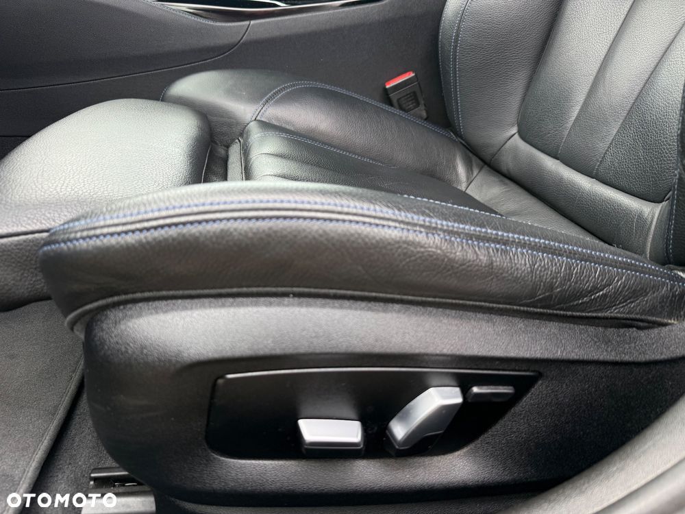 BMW Seria 5 530e M Sport sport - 26